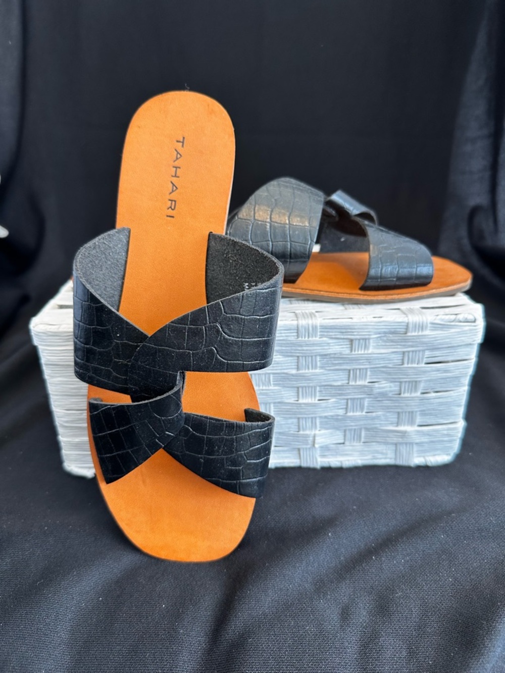 Tahari Black Croc-Embossed Slide Sandals - Black/Tan Women’s Sz. 8